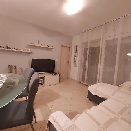 Abbadessa Apartment Kastela
