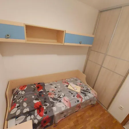 Abbadessa * Kaštela